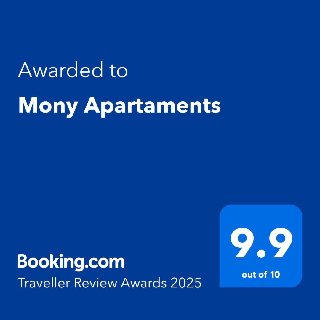 Mony Apartaments Roman Exteriör bild